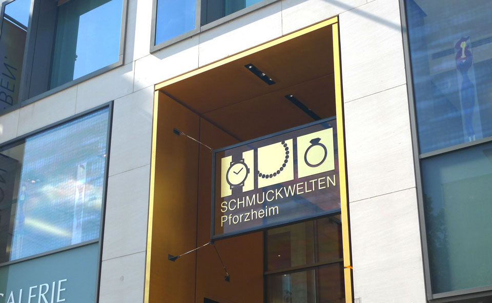 Die Werft - Gold portal and shop design